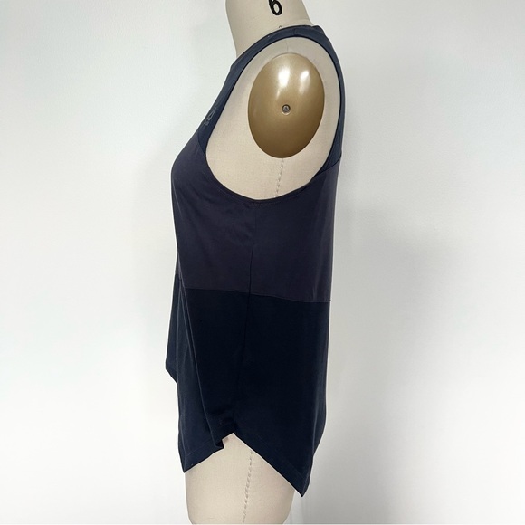 Reebok Asymmetrical Supremium Tank - Picture 4 of 7